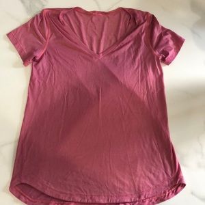 Lululemon V neck T shirt SIZE 8